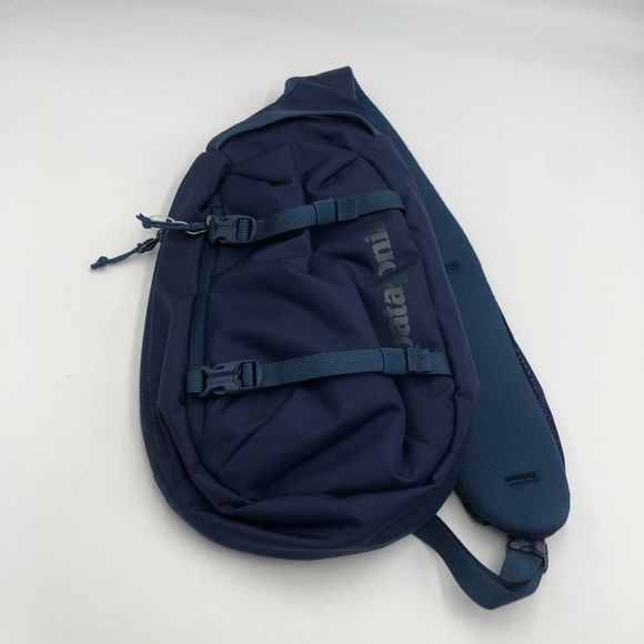 Brand New Patagonia 8L Atom Sling Bag / Bagpack Blue For Women - Picture 3 of 5
